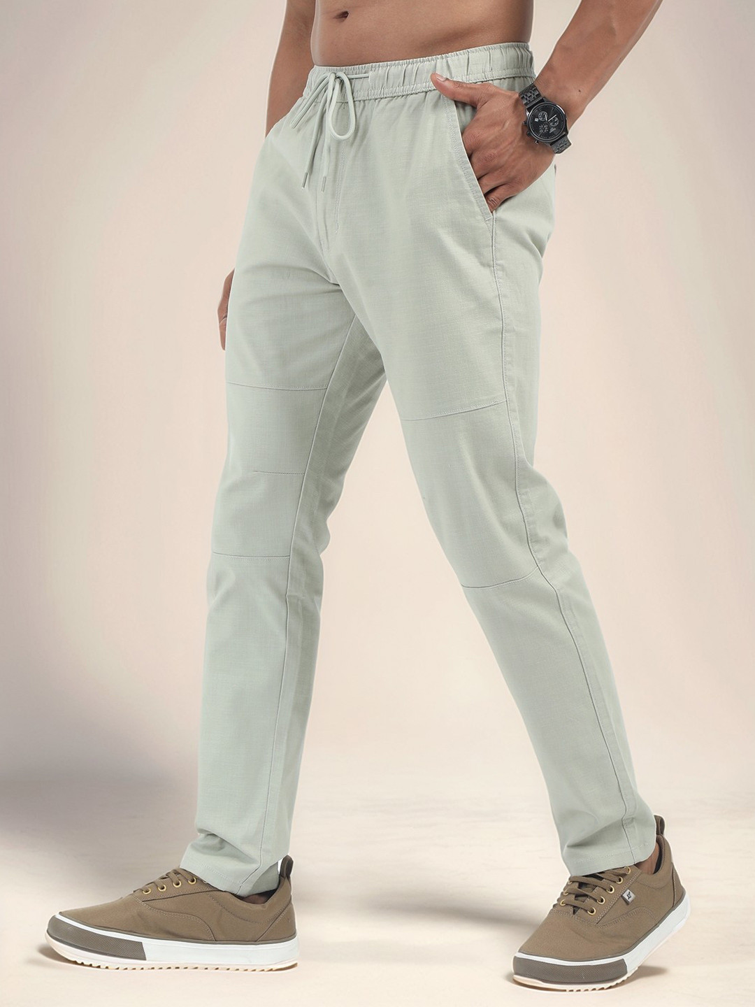 

NEVER NEUD Men Relaxed Linen Traveller Trousers, Green
