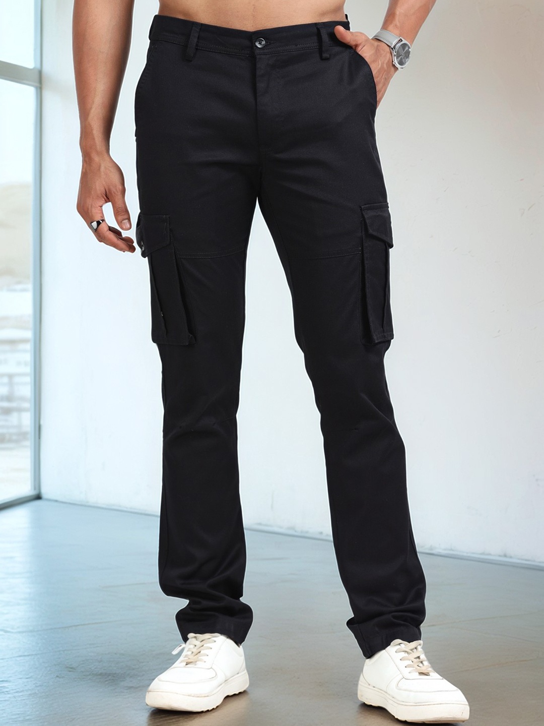 

NEVER NEUD Men Relaxed Popcorn Dobby Cargos Trousers, Black