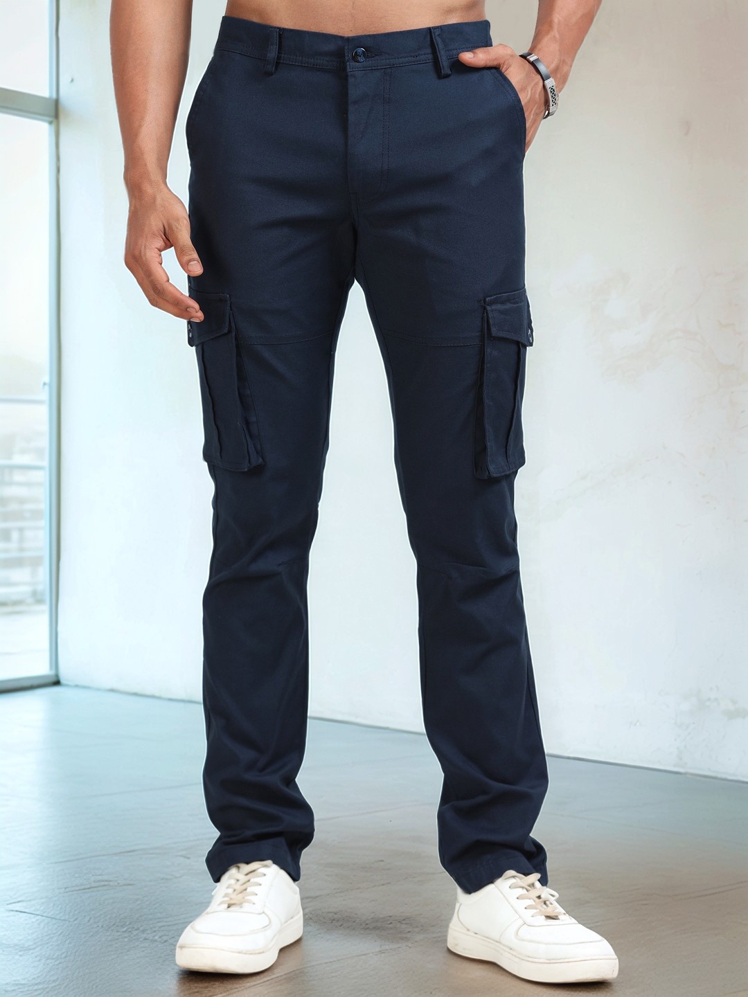 

NEVER NEUD Men Relaxed Popcorn Dobby Cargos Trousers, Navy blue