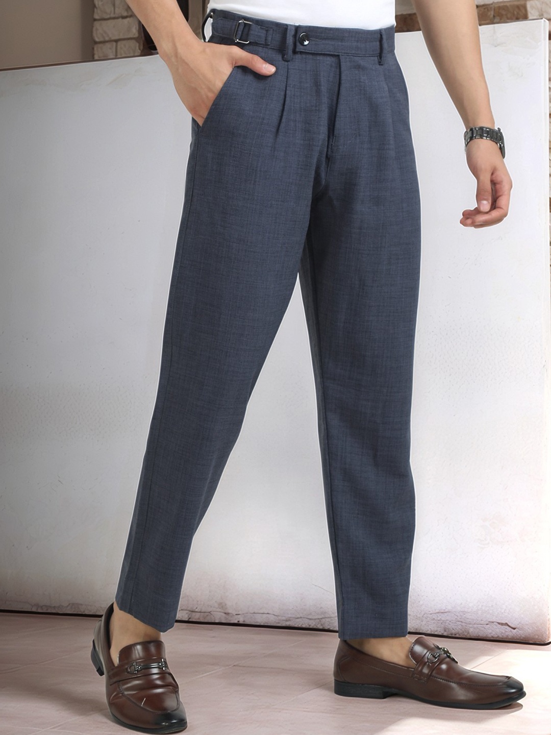 

NEVER NEUD Men Relaxed Air Linen Summer Pleated Trousers, Grey