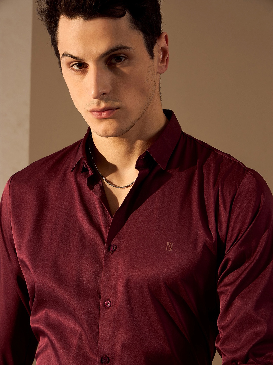 

DENNISON Men Premium Satin Party Shirt, Burgundy
