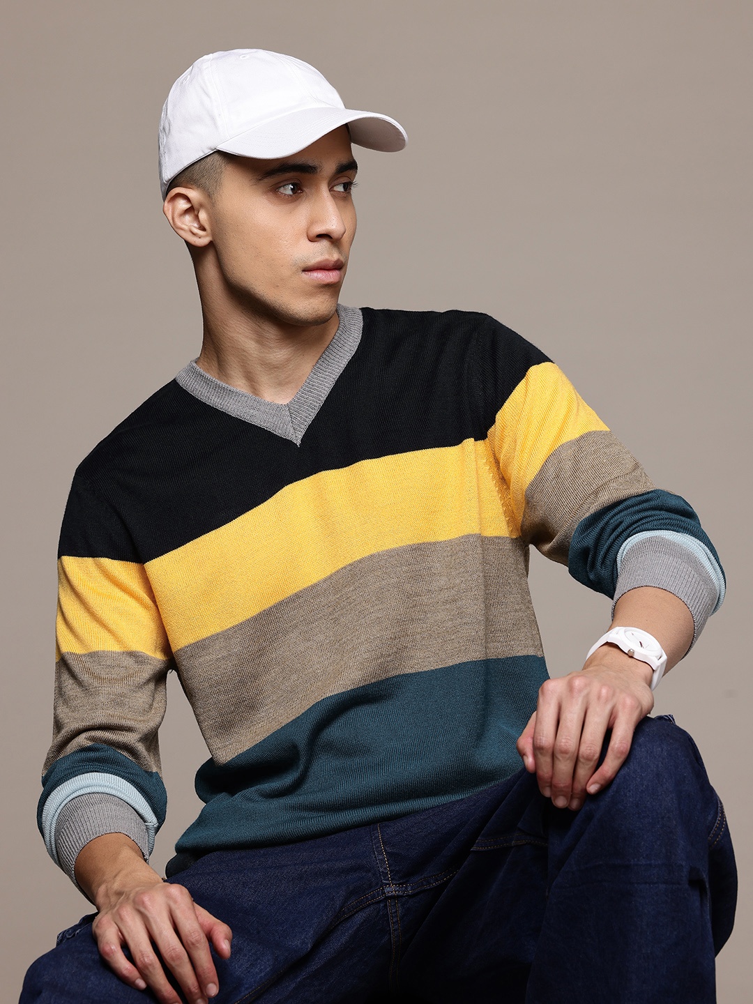 

Roadster Men Striped Pullover, Multi