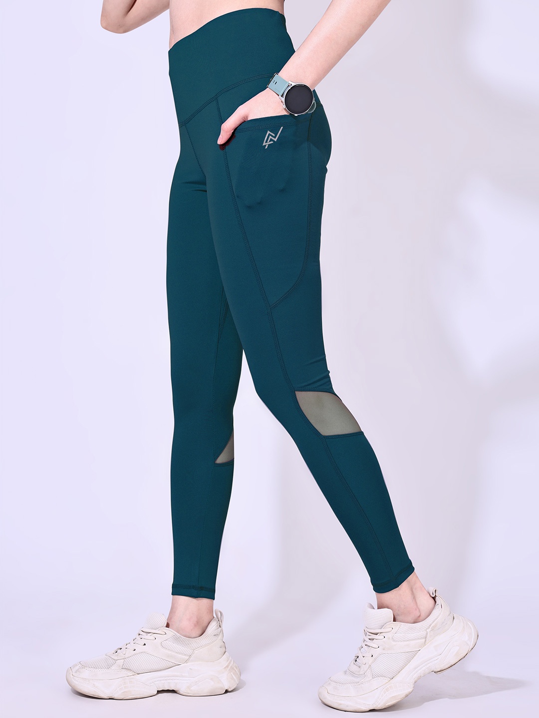 

NEXSUS Women Ankle-Length Tights, Green