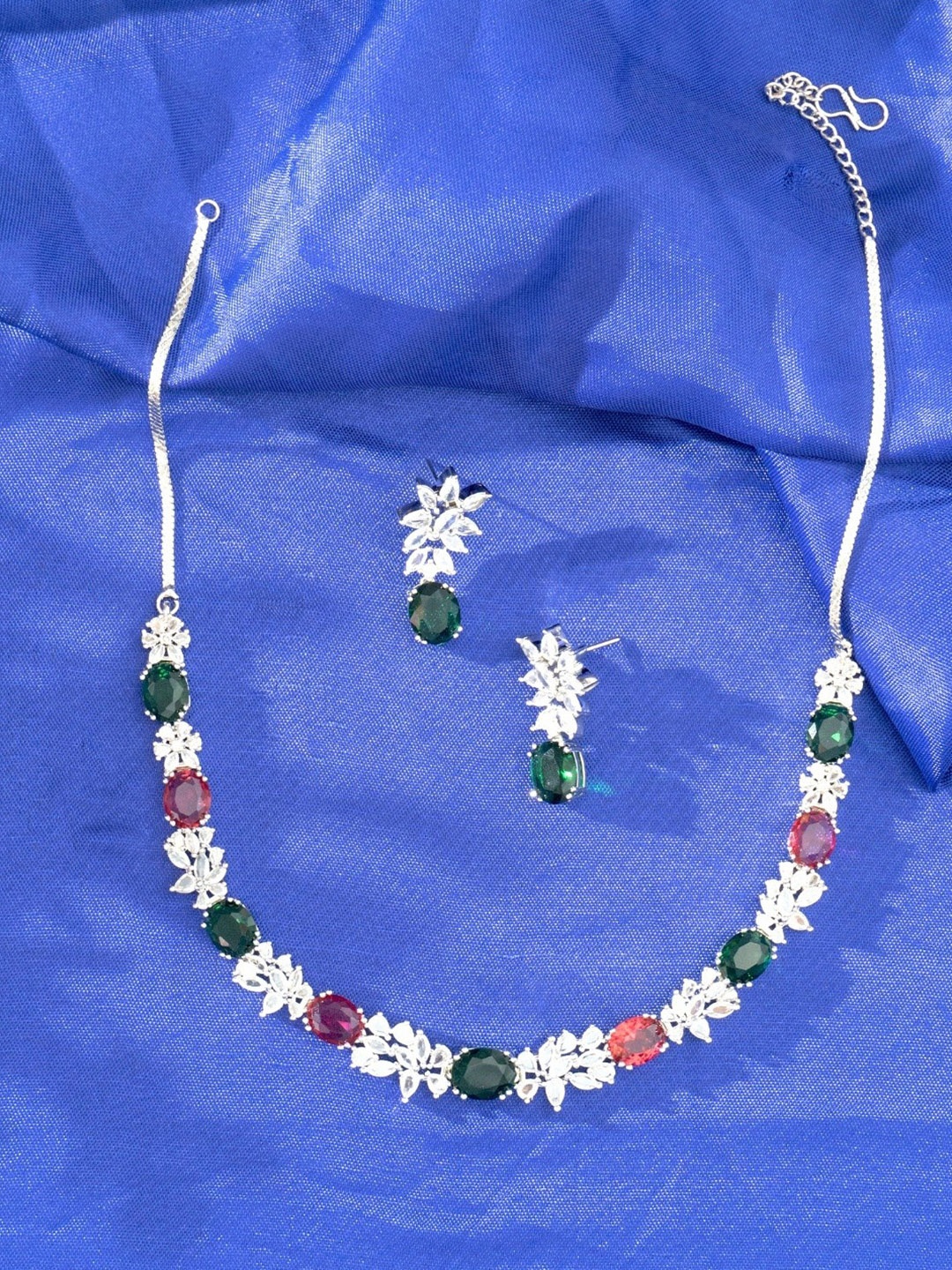 

Niscka Silver-Plated Stone Studded Jewellery Set