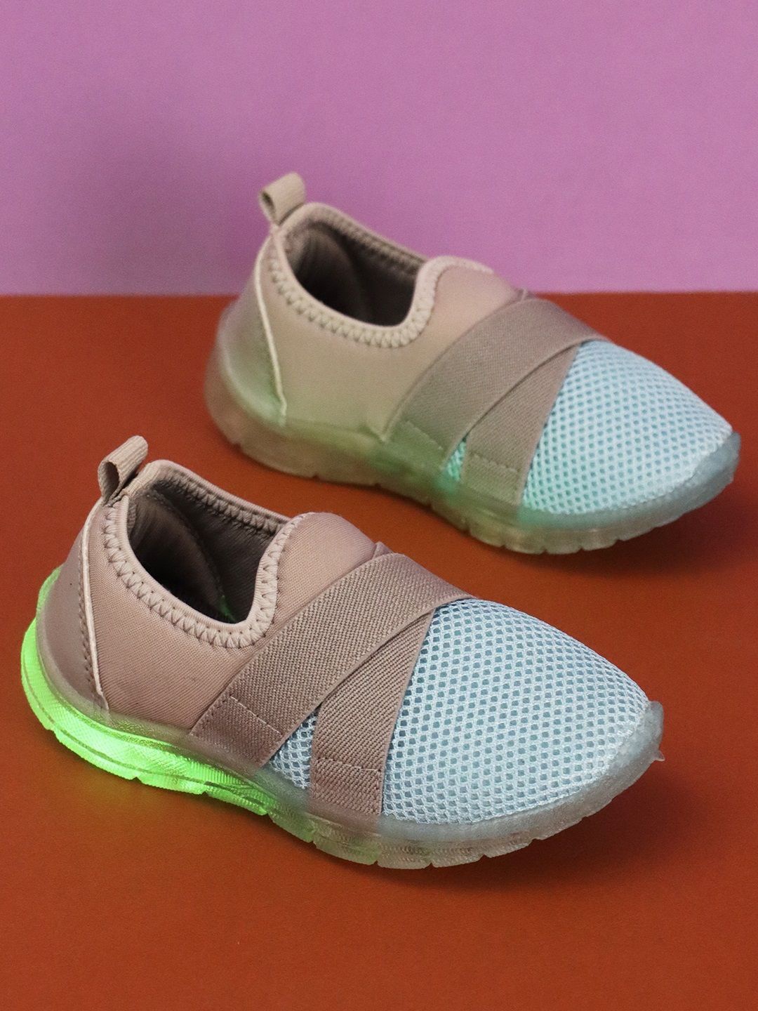 

YK Boys Slip-On Sneakers, Grey