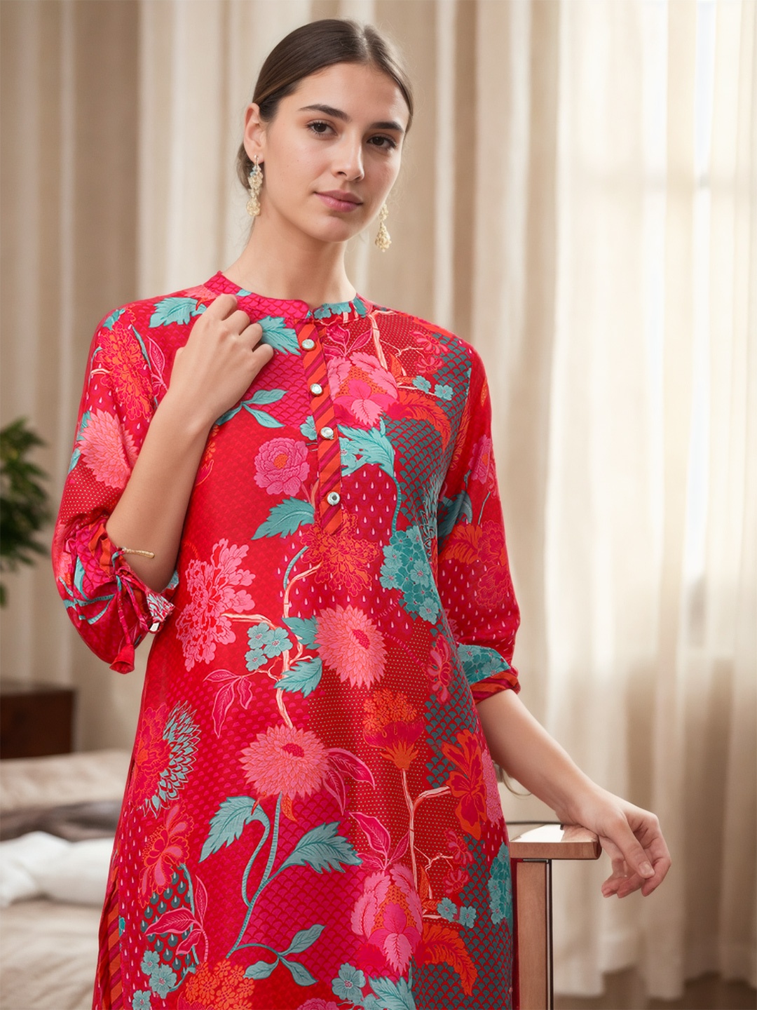 

Jaipur Kurti Women Floral Printed Regular Kurta with Trousers, Red