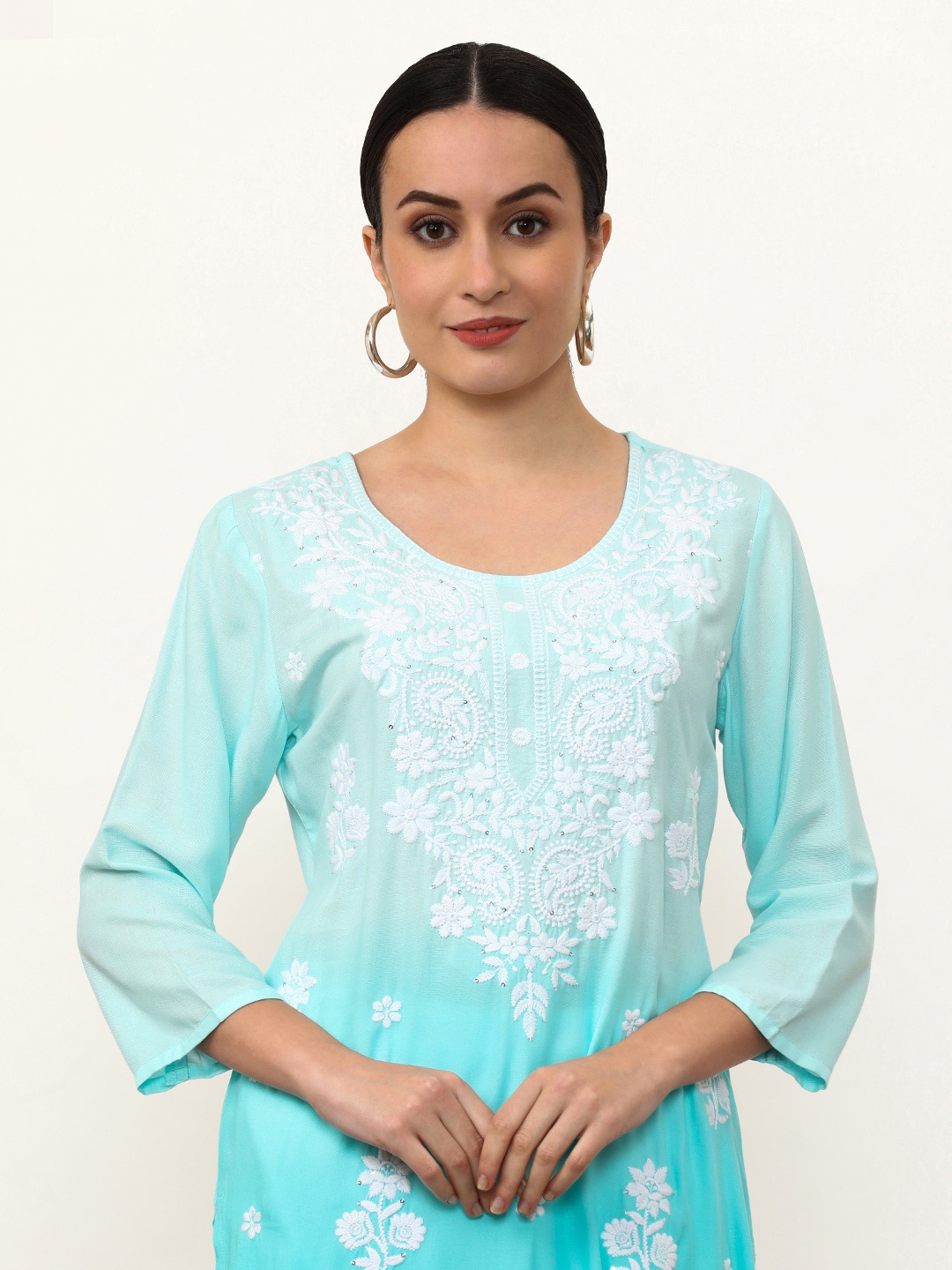 

Jaipur Kurti Women Floral Printed Thread Work Kurta, Blue