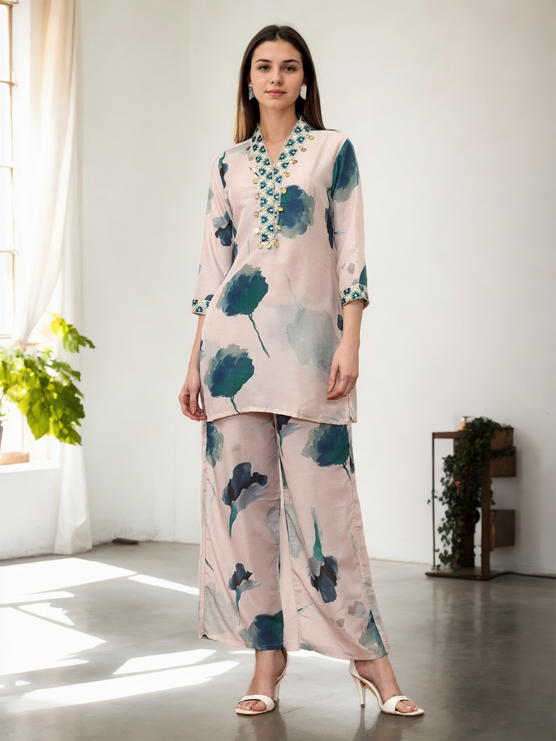 

Jaipur Kurti Printed Top & Trousers Co-OrdsSet, Off white