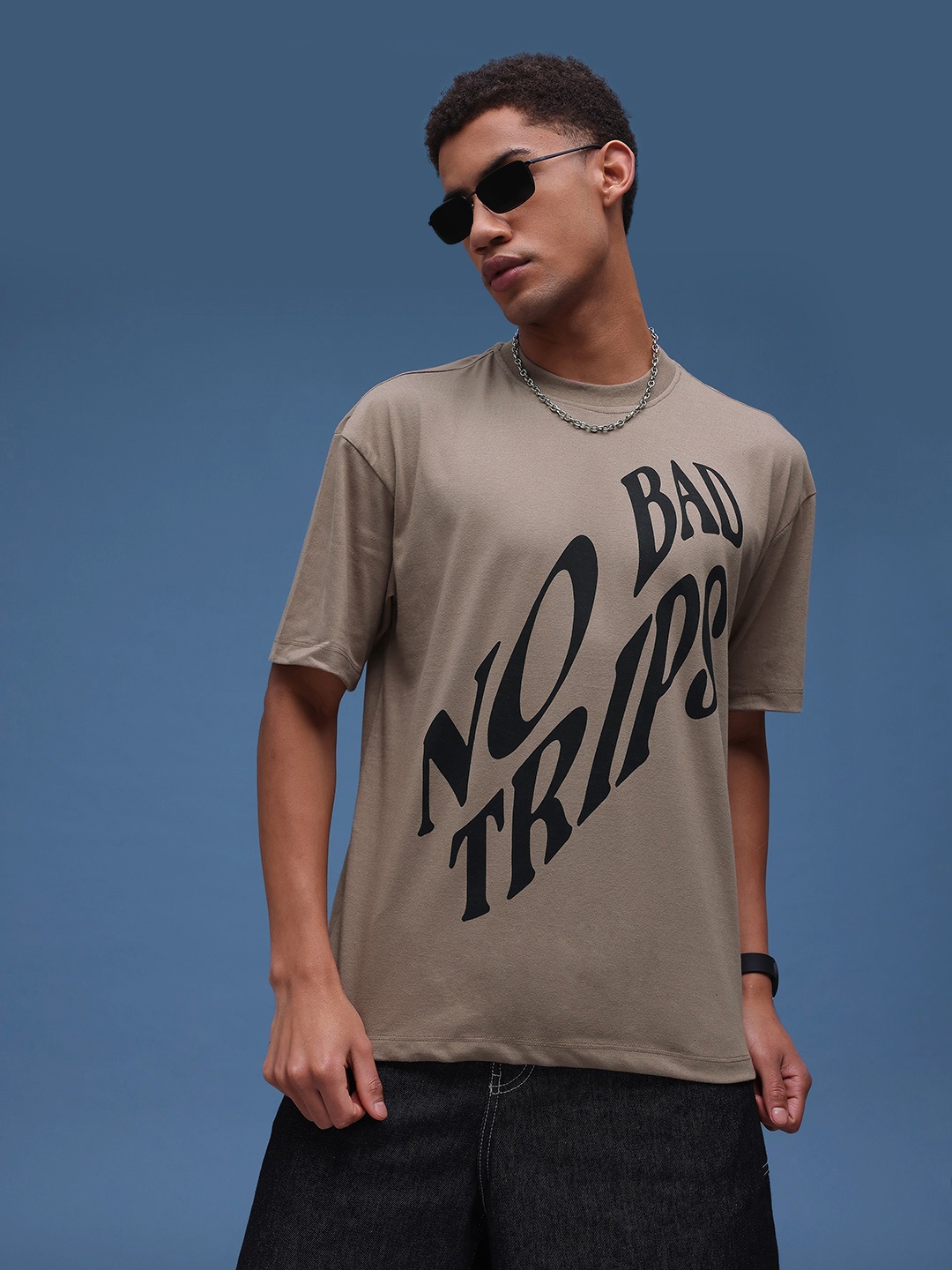 

glitchez Digital Distort Oversized Fit Printed T-shirt, Taupe