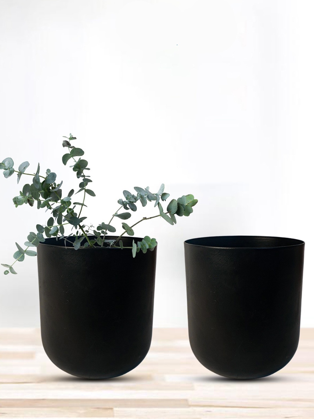 

Nymph 2 Pieces Black Planters