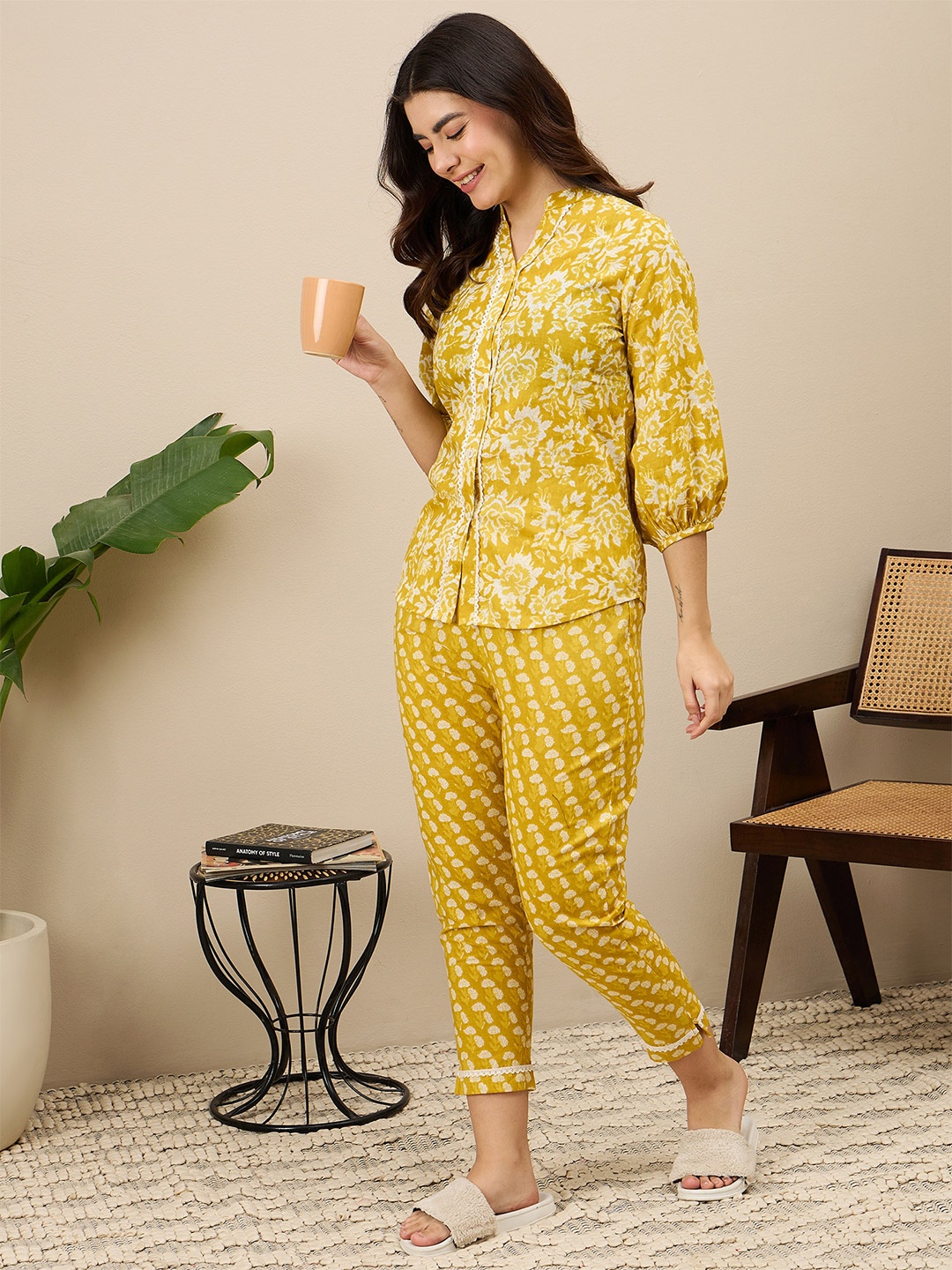 

ETC Women Printed Shirt Night suit, Yellow