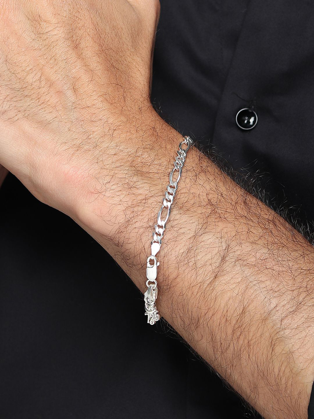 

AKSHAT SAPPHIRE Men 92.5 Sterling Silver Link Bracelet