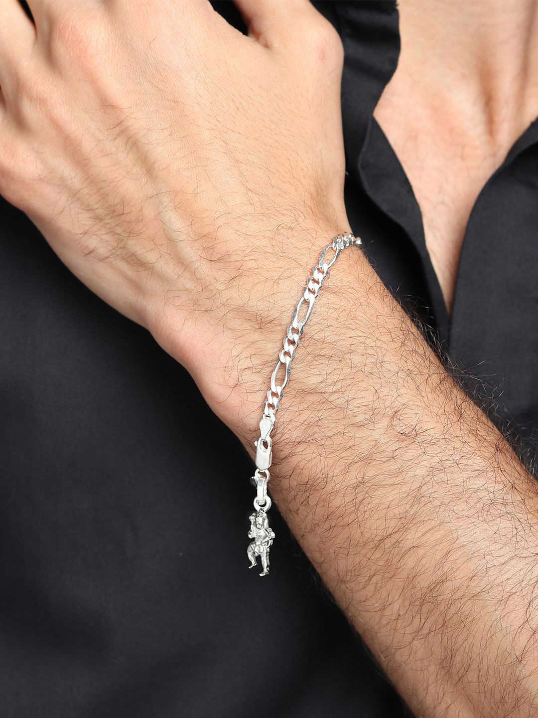 

AKSHAT SAPPHIRE Men 92.5 Sterling Silver God Hanuman Pendant With Link Bracelet