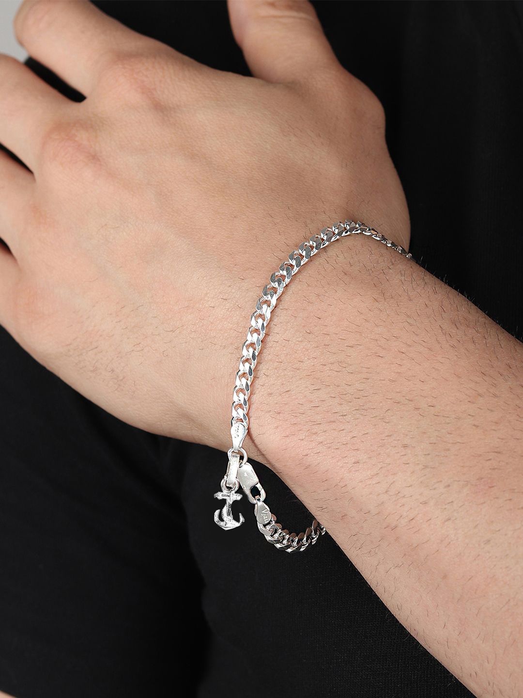 

AKSHAT SAPPHIRE Men 925 Sterling Silver Anchor Symbol Link Bracelet