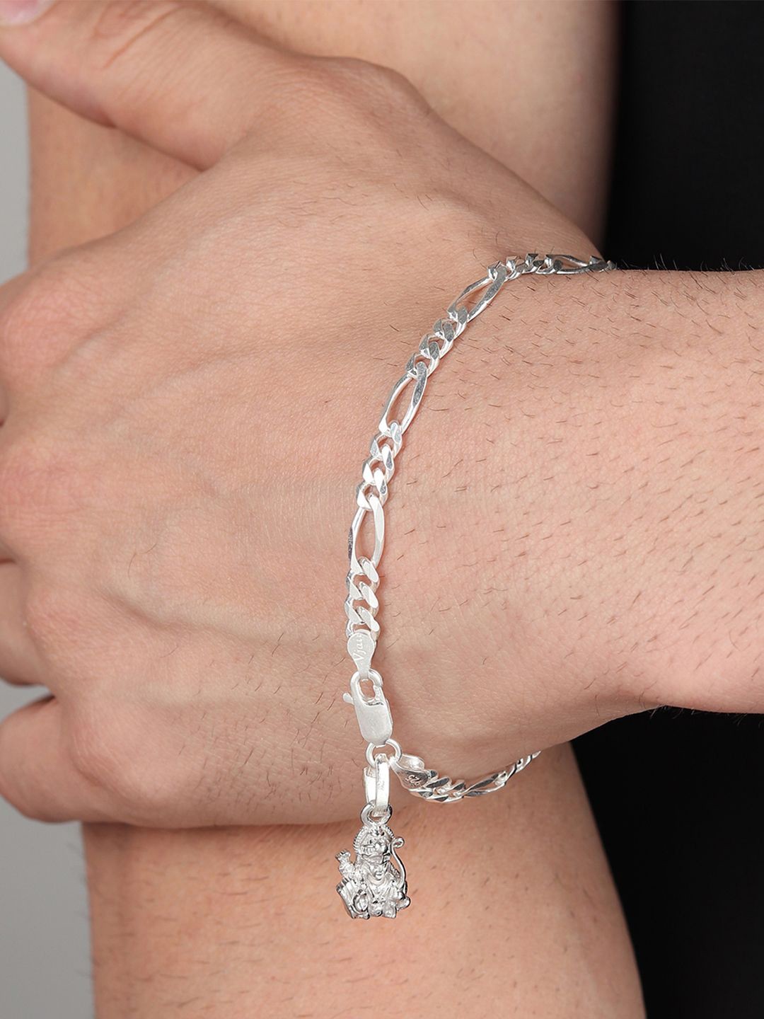 

AKSHAT SAPPHIRE Men 925 Sterling Silver God Ram Symbol Pendant Link Bracelet