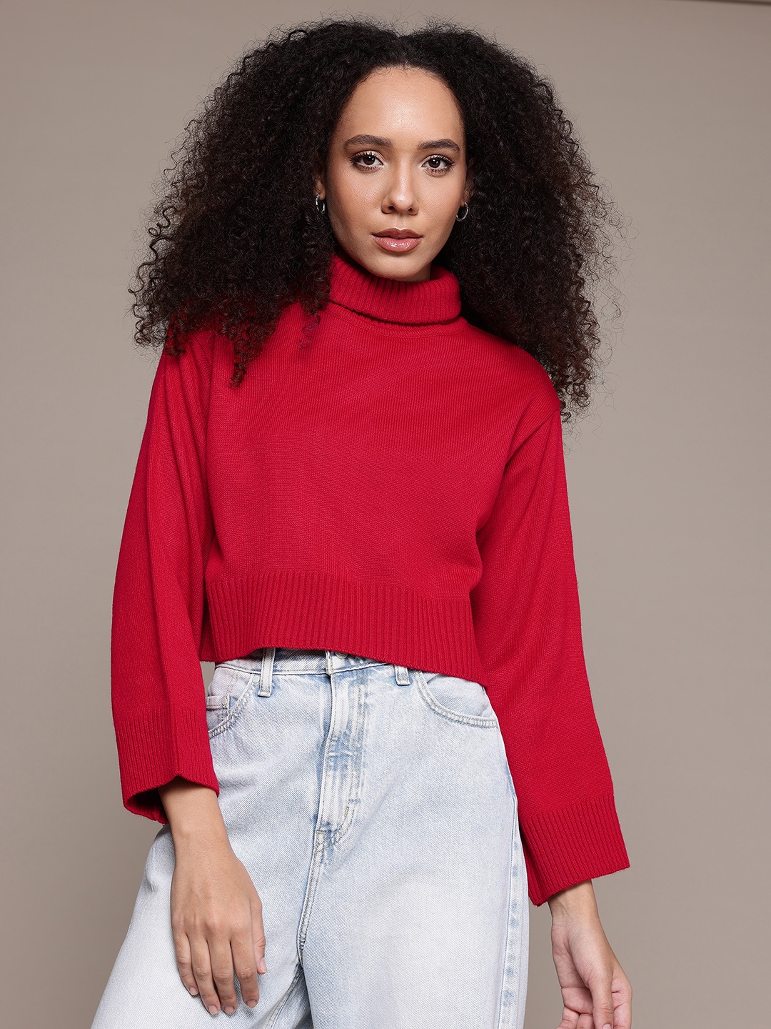 

The Roadster Lifestyle Co. Turtle Neck Crop Pullover, Red