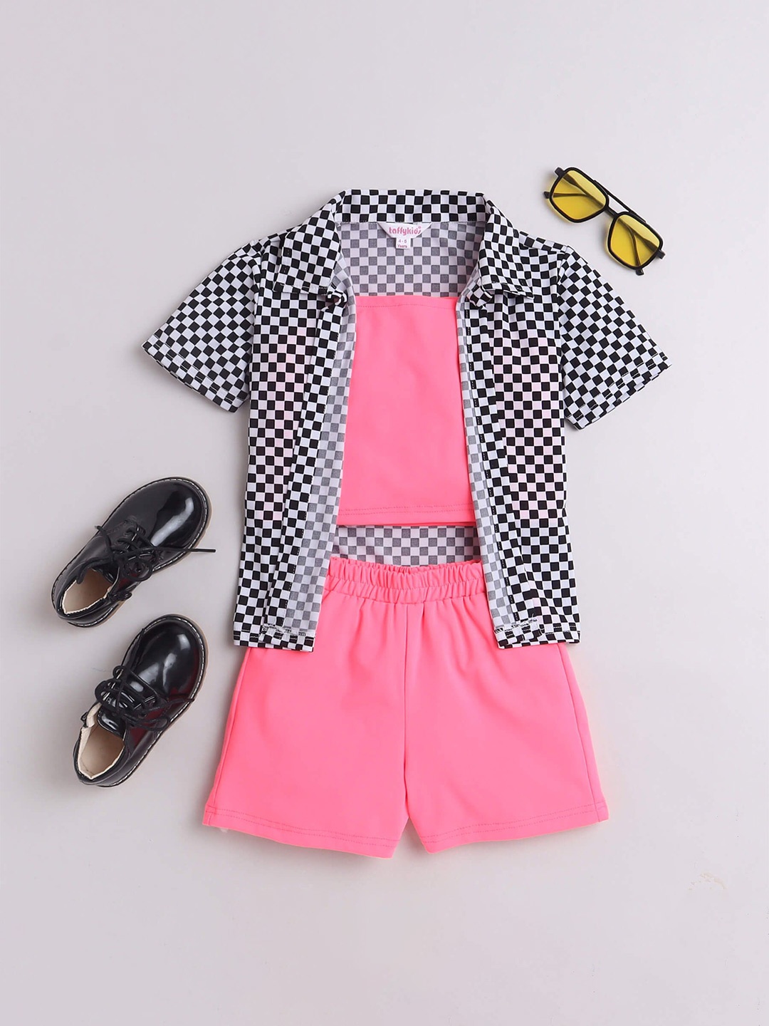 

taffykids Girls Shoulder Straps Top With Shorts & Shirt, Pink