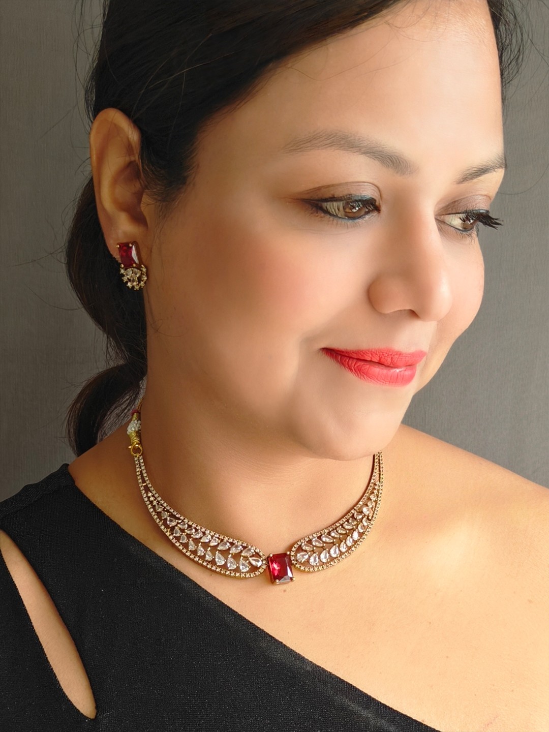 

GRIIHAM Sayara Premium Gold Plated Cubic Zirconia Stone Studded Jewellery Set