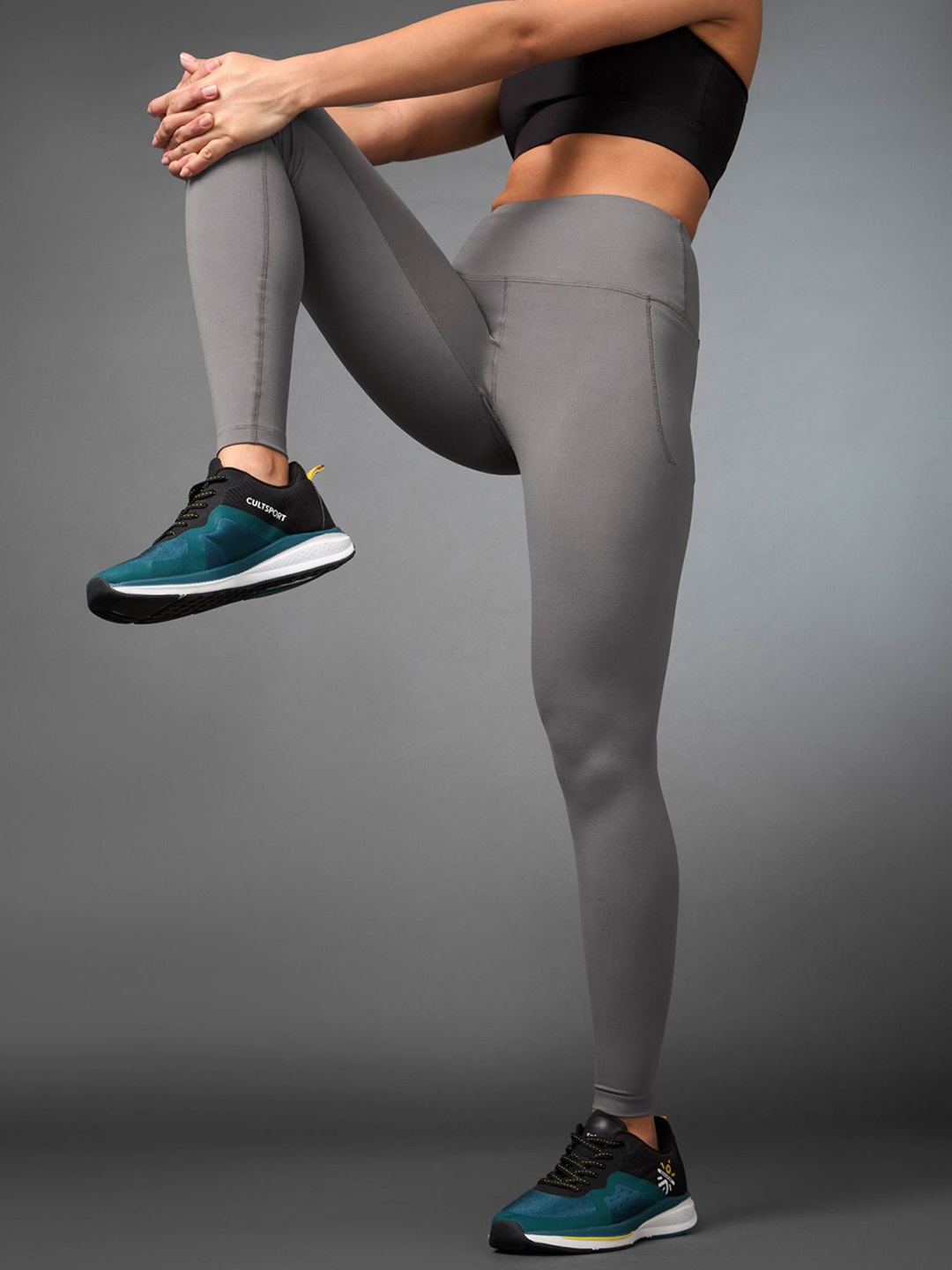 

CULT Women's Grey Train All Day COMFlex Tights