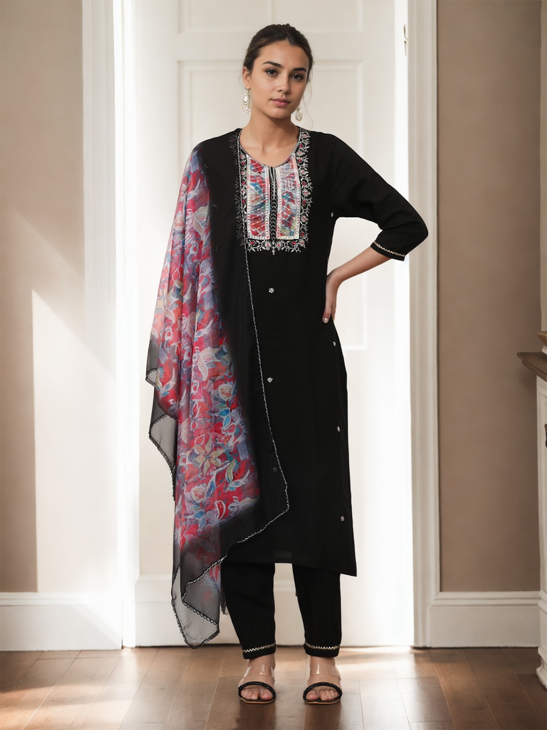 

Jaipur Kurti Women Floral Embroidered Regular Thread Work Kurta with Trousers & With Dupatta, Black