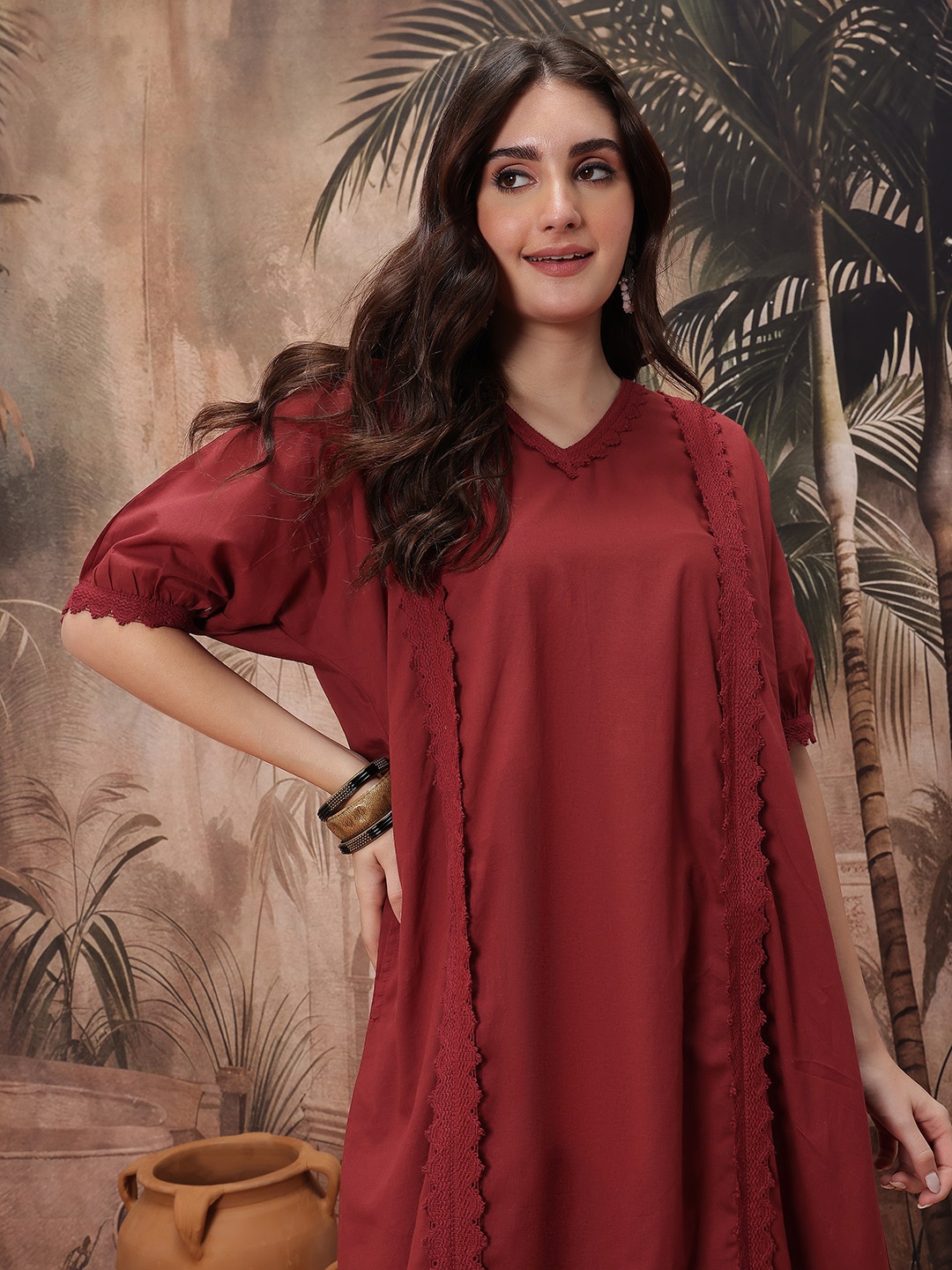 

Sangria Lace Detail Cotton Kurta with Trousers, Maroon