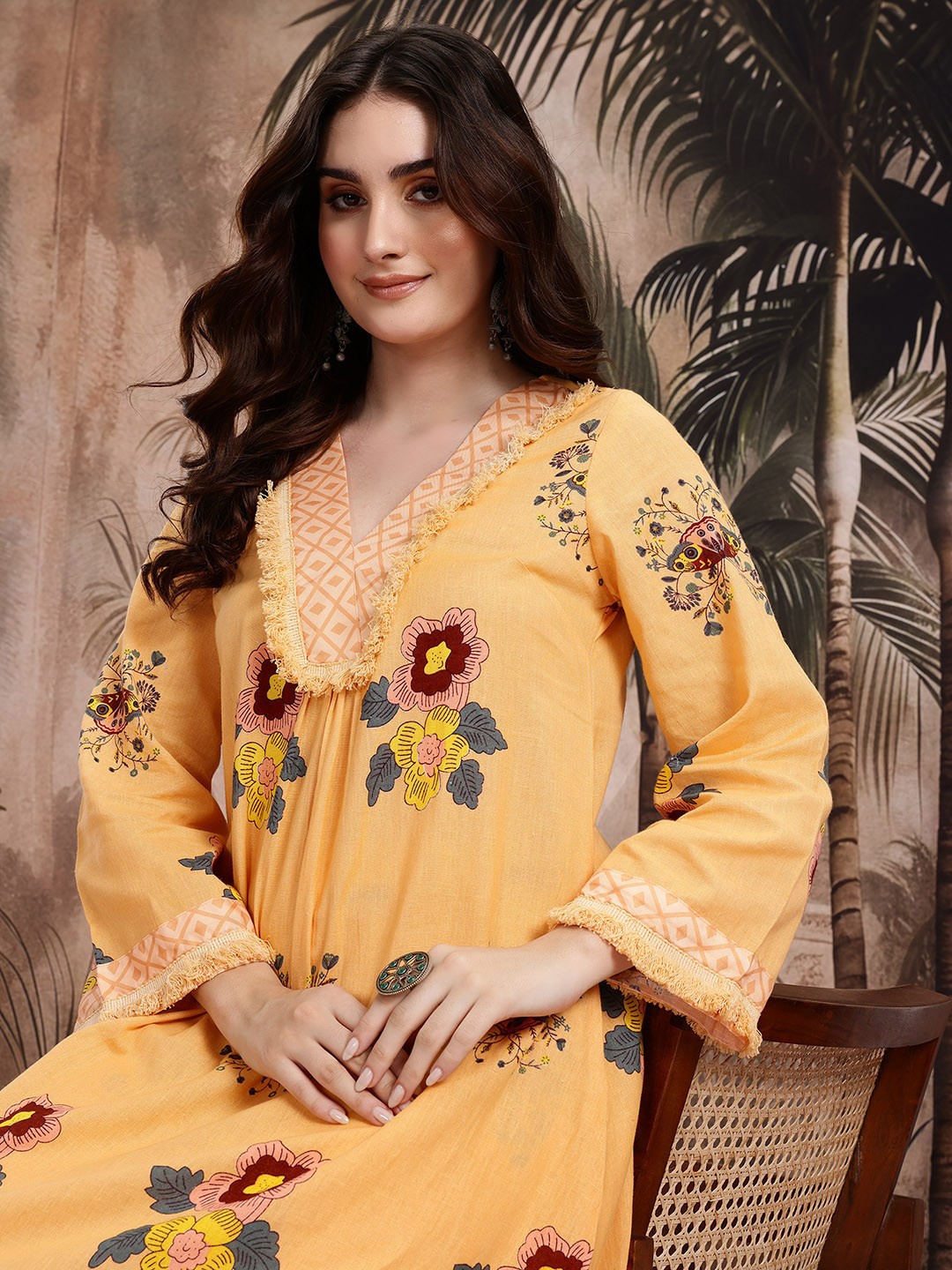 

Sangria Floral Printed Pure Cotton Kurta With Palazzos, Yellow