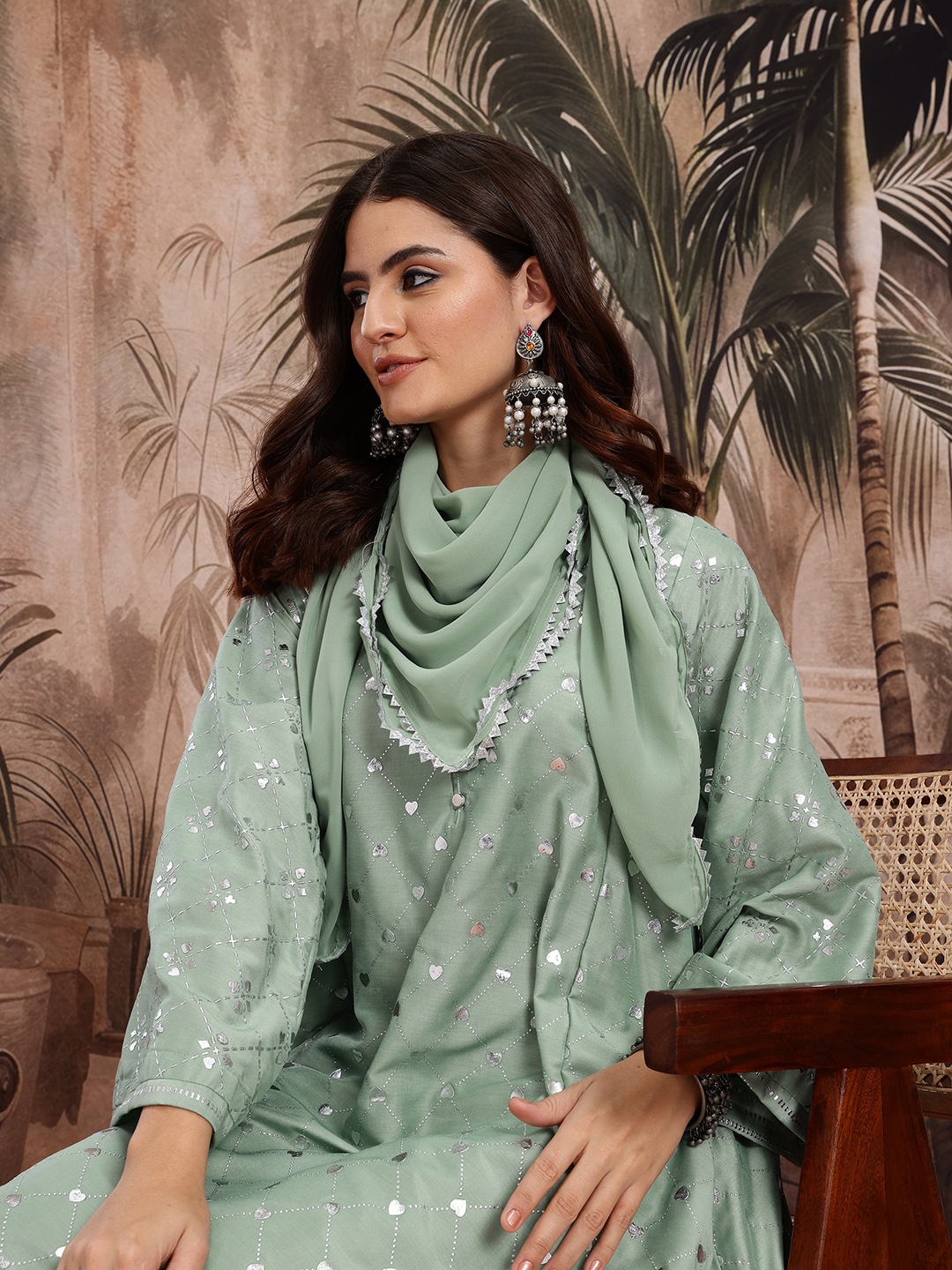 

Sangria Printed Gotta Patti Kurta with Dhoti Pants & Dupatta, Green