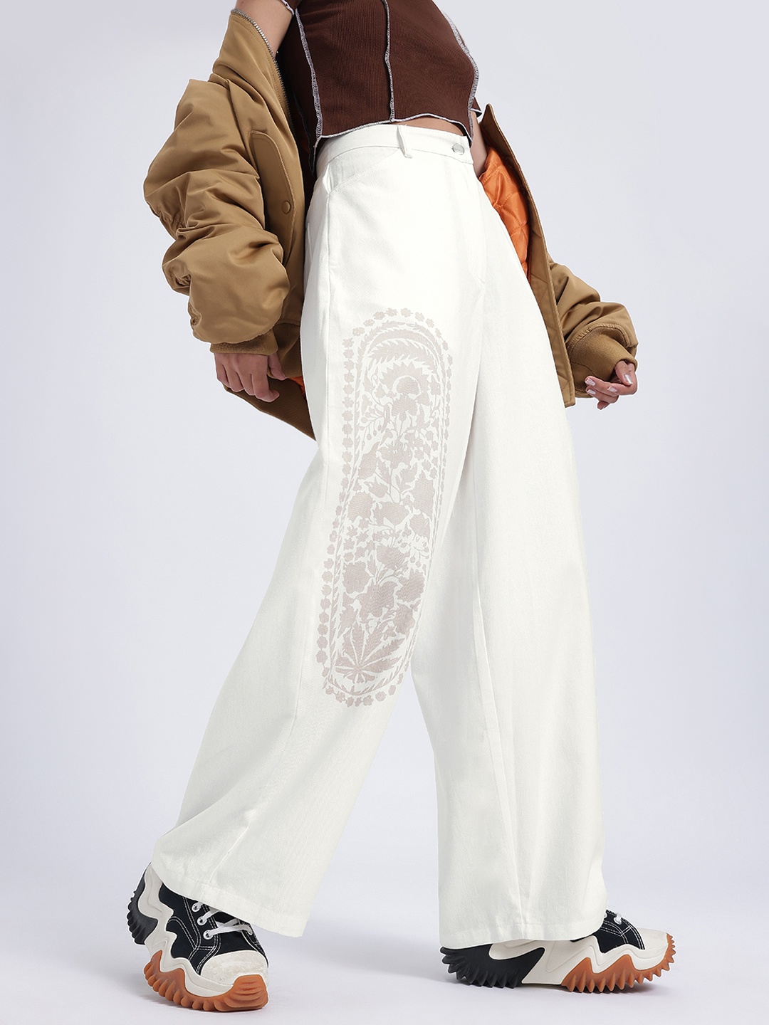 

glitchez Women Printed Prose High-Rise Baggy Trousers, White