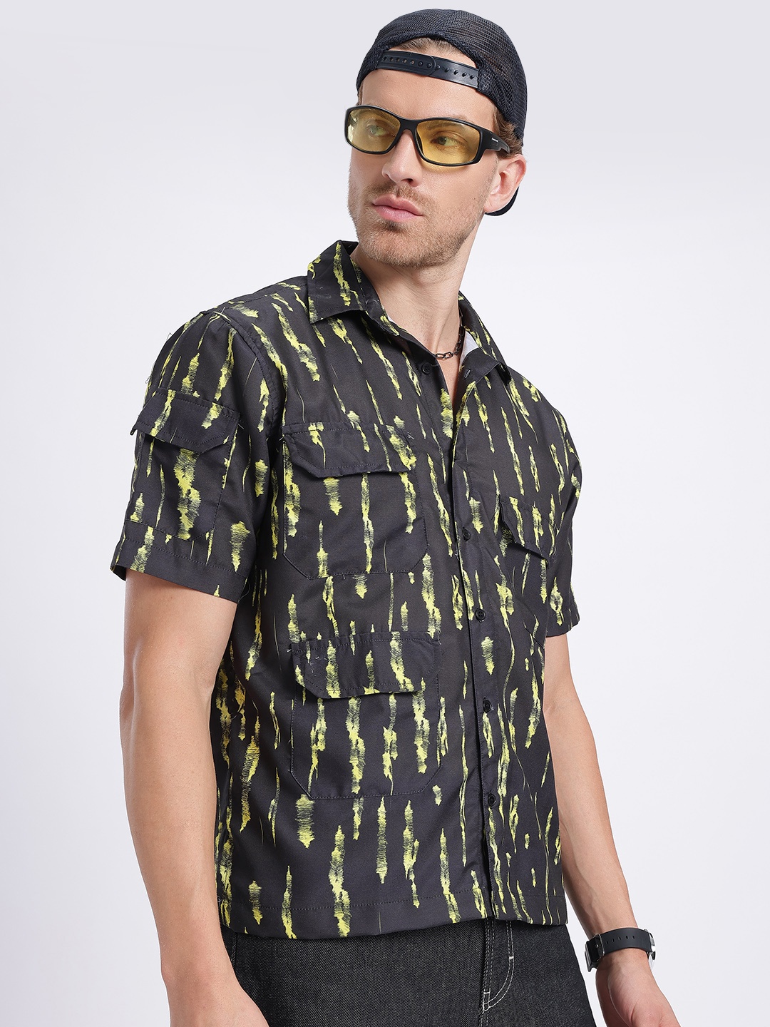 

glitchez Neon Camo Printed Relaxed Fit Shirt, Green