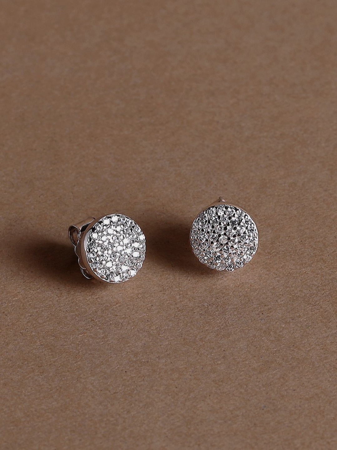 

Luxevogue Contemporary Studs Earrings, White