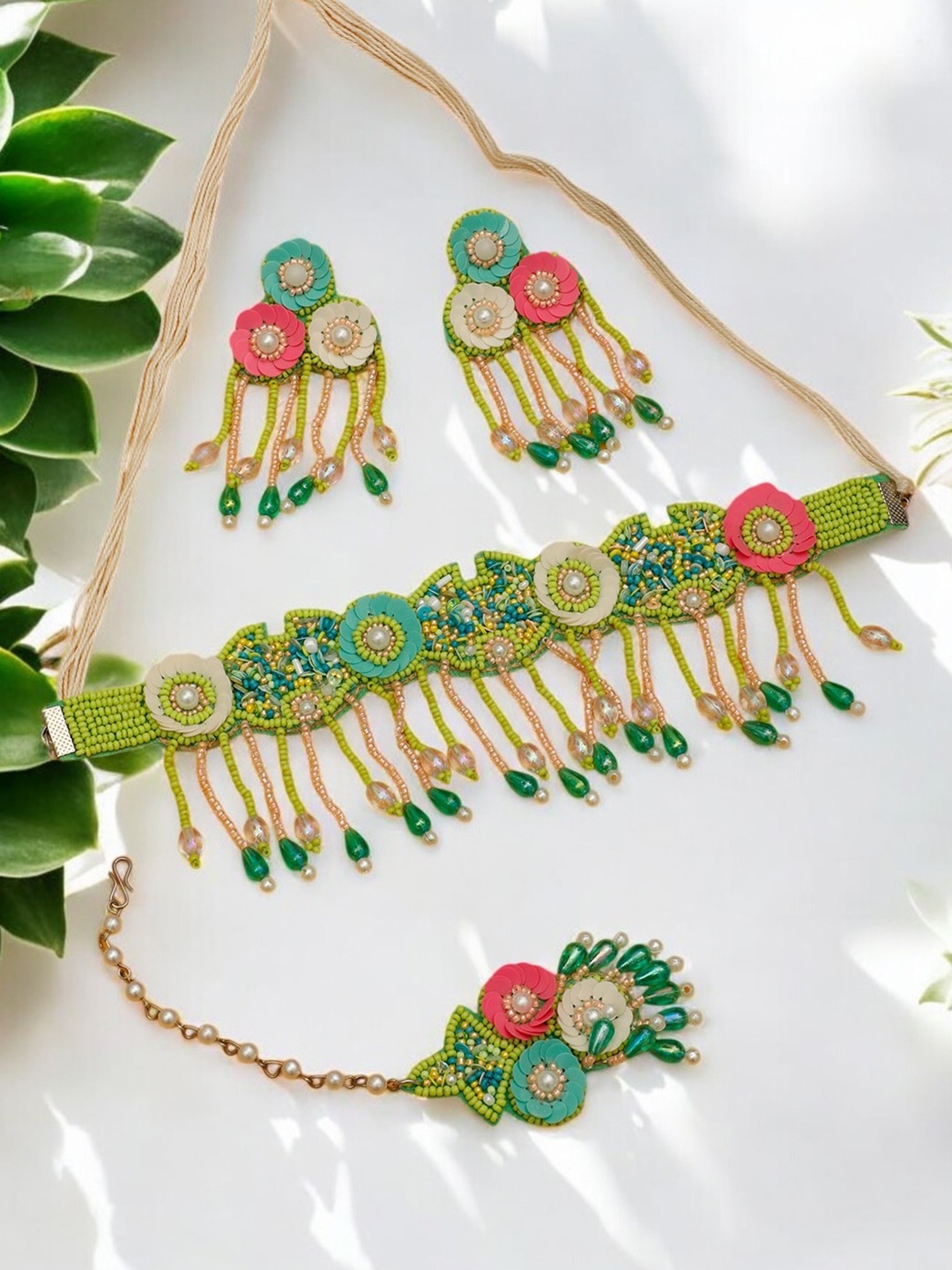 

VIVAZS Silver-Plated Stone-Studded & Beaded Jewellery Set