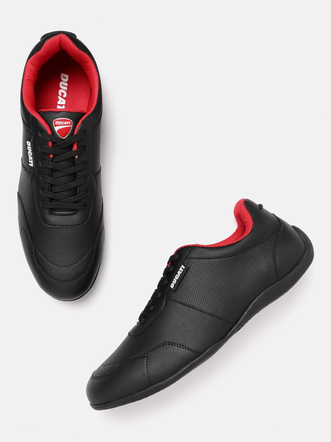 

Ducati Men Textured Everyday Sneakers, Black