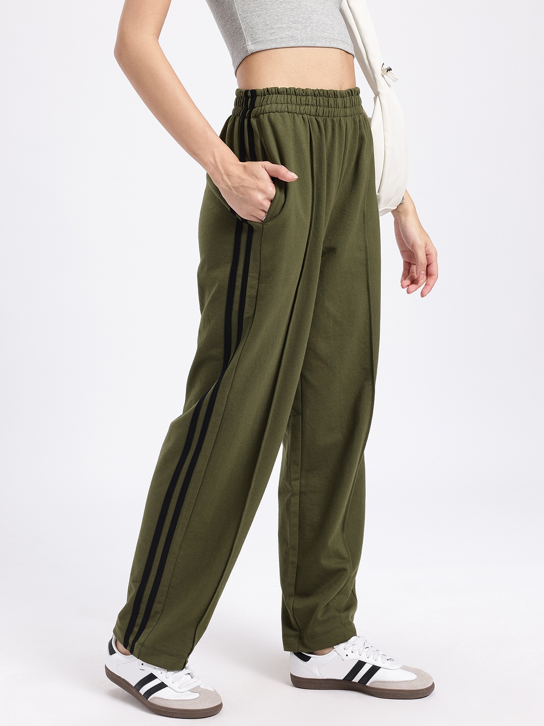 

glitchez Women Casual Comfort Side Stripes Pleated Regular Trousers, Olive