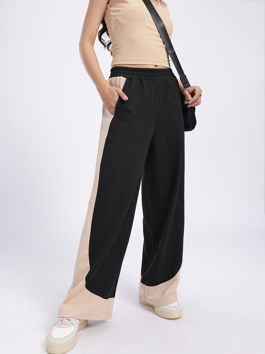

glitchez Women Maximalism Drifties Colourblocked Trousers, Black