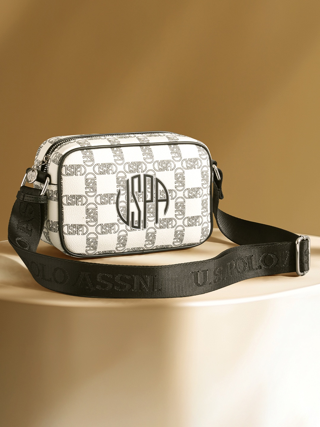 

U.S. Polo Assn. GARET Women Cross Body Bag, Off white