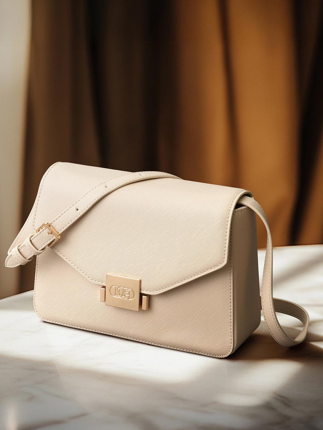 

U.S. Polo Assn. GUERA Women Cross Body Bag, Cream