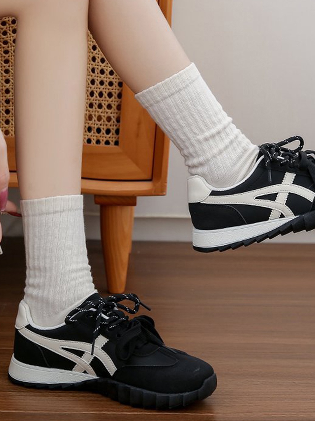 

LULU & SKY Women Colourblocked PU Sneakers, Black
