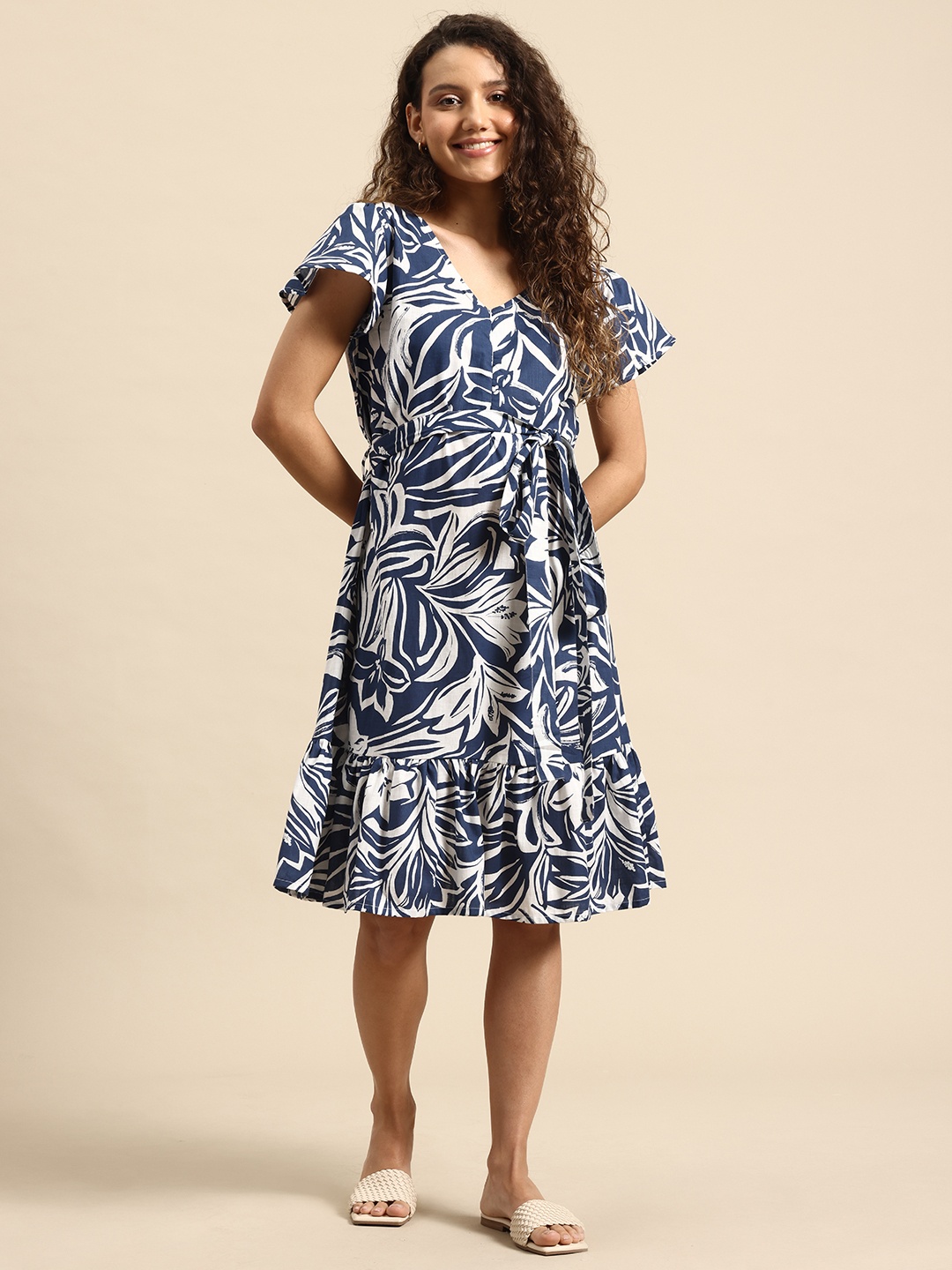 

Blush 9 Maternity Floral Print Flutter Sleeve Maternity Fit & Flare Midi Dress, Navy blue