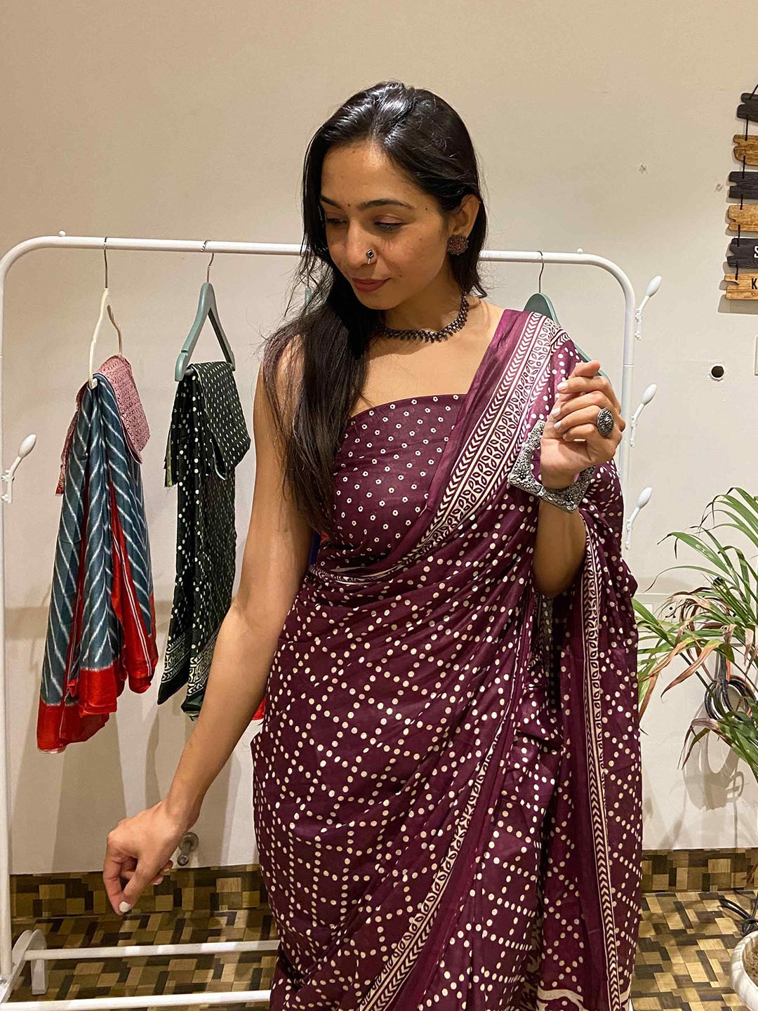 

HERE&NOW Polka Dot Pure Cotton Bagru Saree, Purple