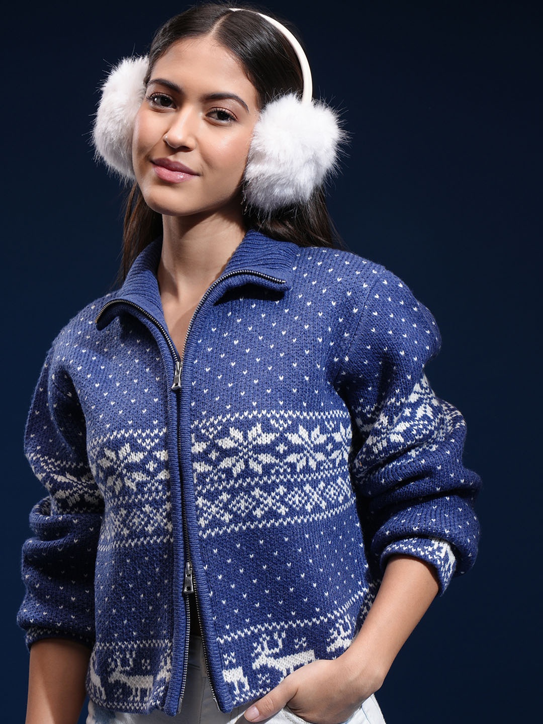 

ESPYR By Tokyo Talkies Women Fair Isle Printed, Blue