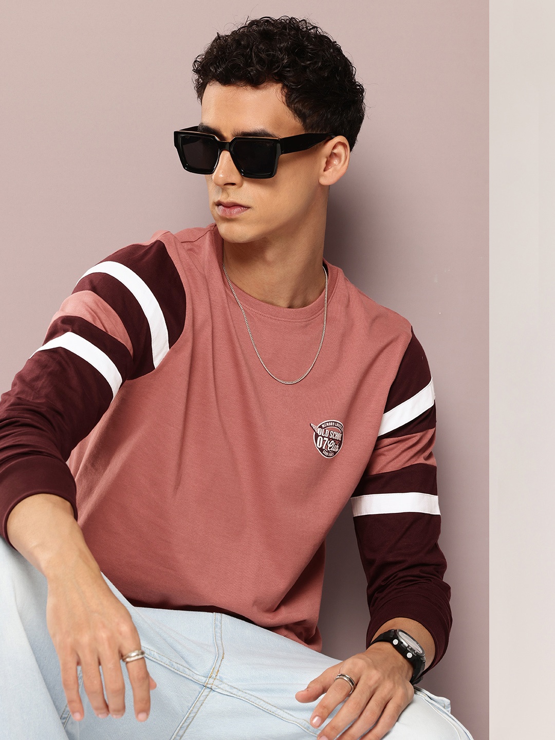 

DILLINGER Colourblocked Striped T-shirt with Typography Detail, Mauve