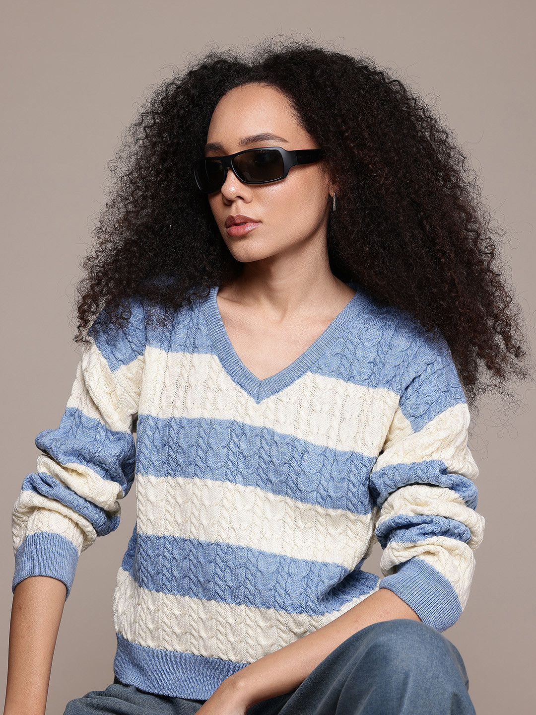 

The Roadster Lifestyle Co. Cable Knit Colourblocked Pullover, Blue