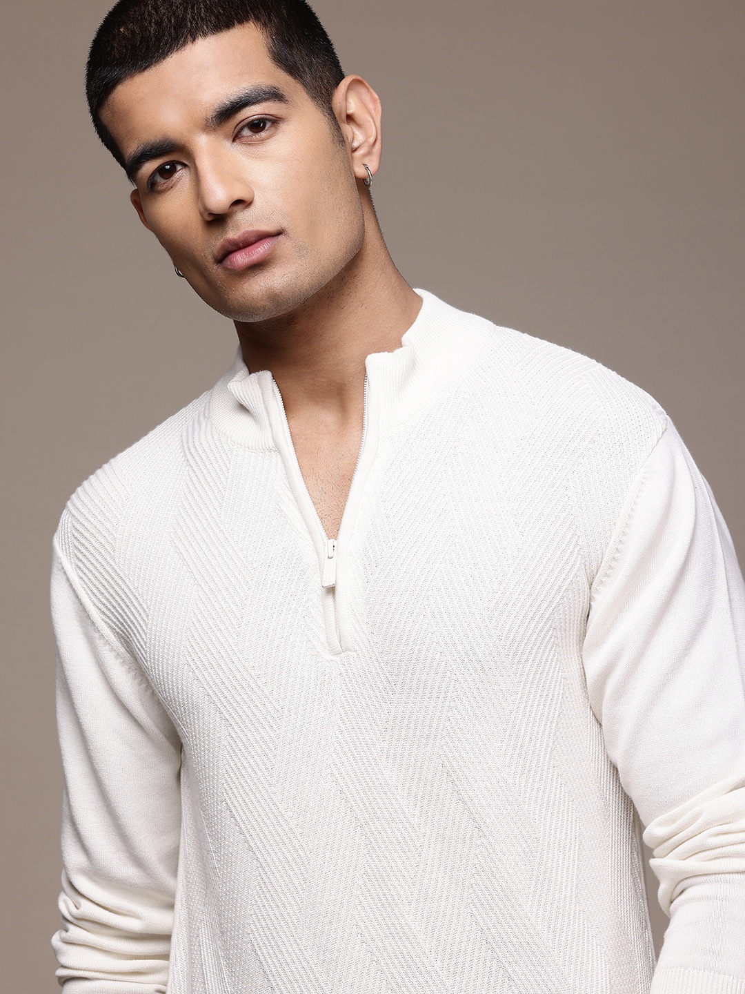 

The Roadster Lifestyle Co. Textured Half Zipper Compact Cotton Pullover, White
