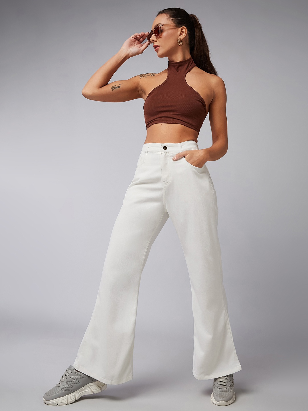 

DOLCE CRUDO Women Bootcut High-Rise Stretchable Jeans, White