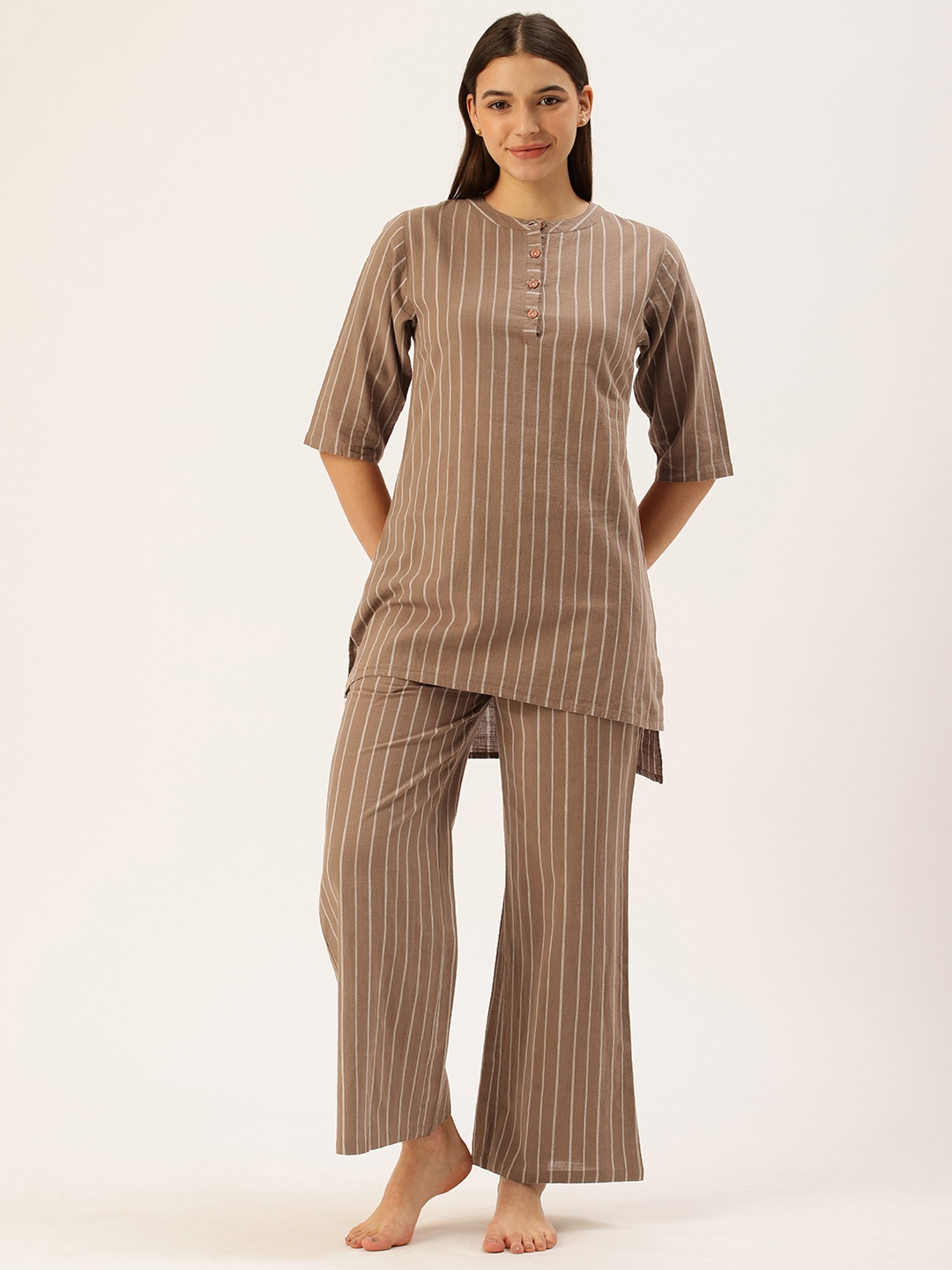 

Clt.s Pure Cotton Striped Kurti With Pyjamas Night Suit, Brown