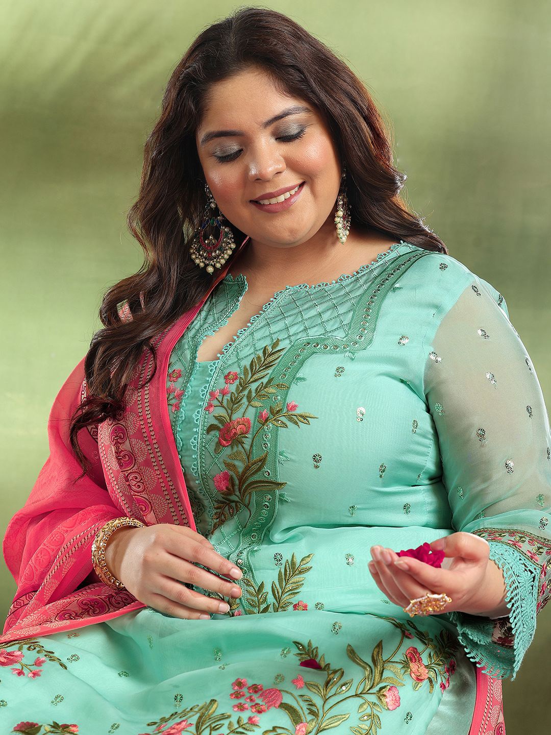 

EXTRA LOVE BY LIBAS Woman Plus Size Floral Embroidered Kurta with Trousers & With Dupatta, Sea green