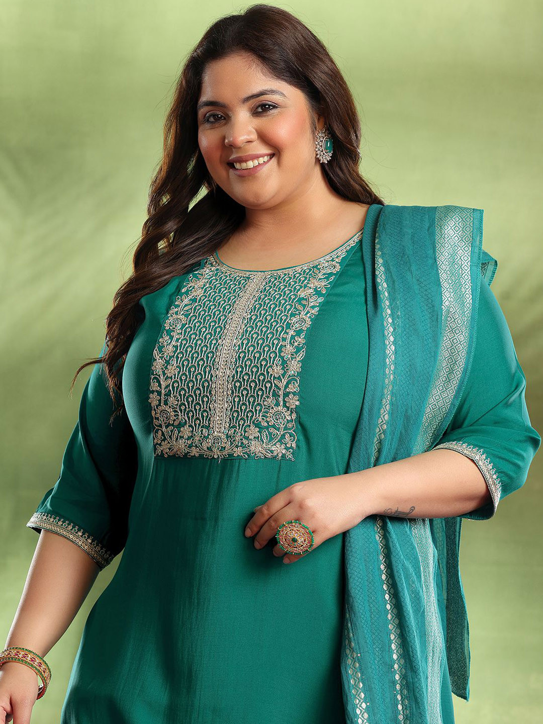 

EXTRA LOVE BY LIBAS Plus Size Floral Yoke Design Sequinned Kurta & Salwar & Dupatta, Green