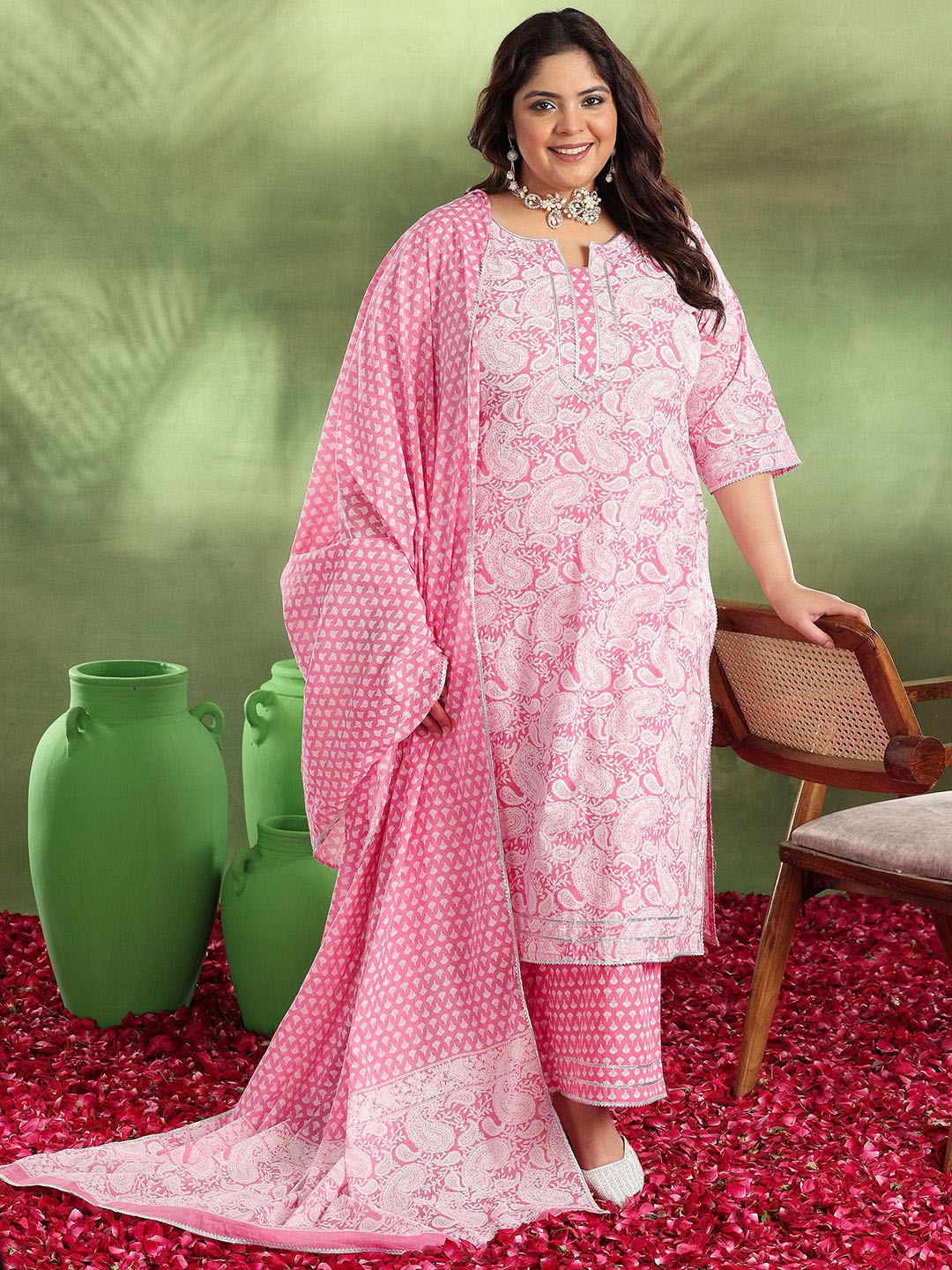 

EXTRA LOVE BY LIBAS Plus Size Floral Printed Gotta Patti Cotton Kurta Palazzos & Dupatta, Pink