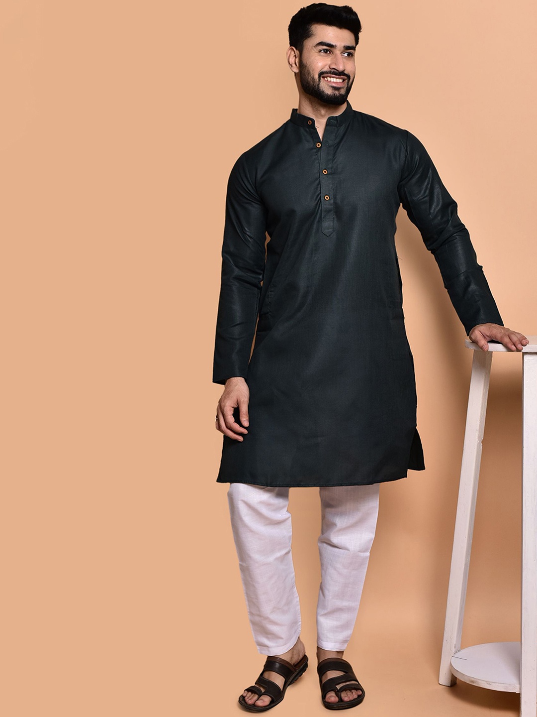 

PRINTINDIA Mandarin Collar Pure Cotton Kurta with Pyjama, Green