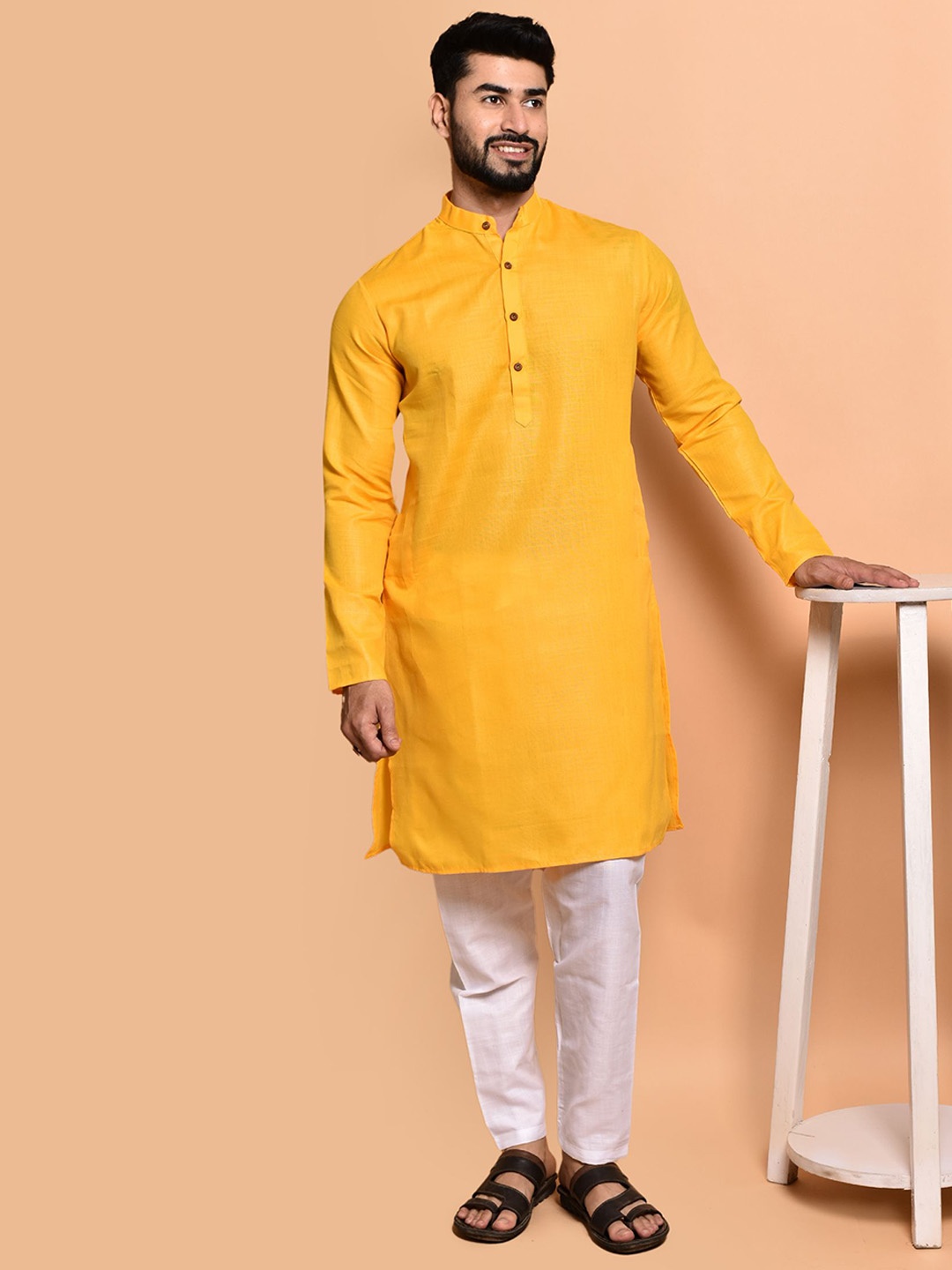 

PRINTINDIA Mandarin Collar Pure Cotton Straight Kurta With Pyjamas, Yellow